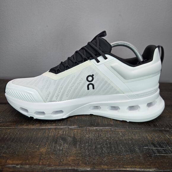 NEW ON Cloudnova X Womens Size 10 Comfy Running Shoes Sneakers Gym White Black - Picture 6 of 12